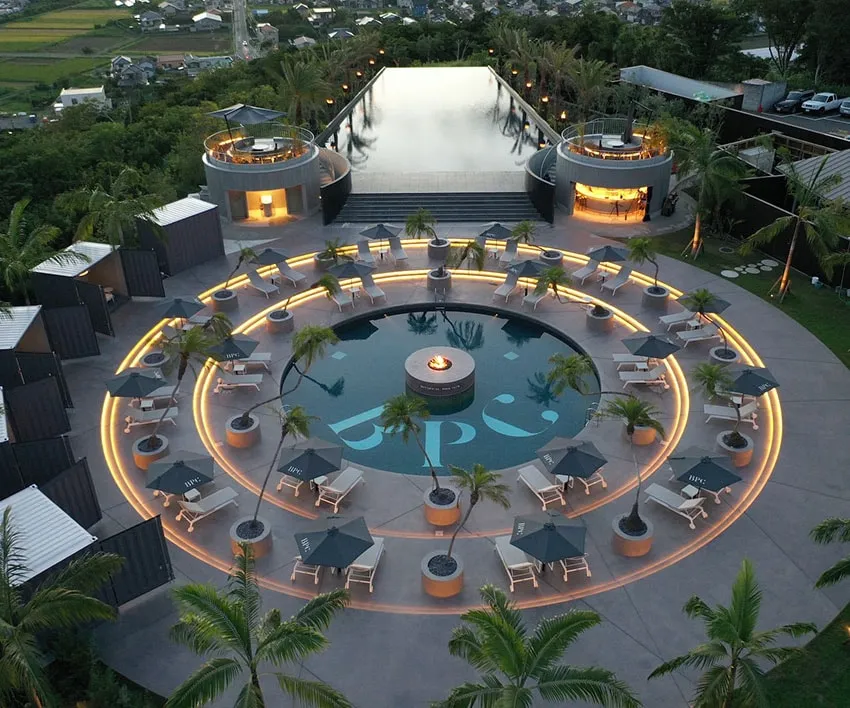 BOTANICAL POOL CLUB