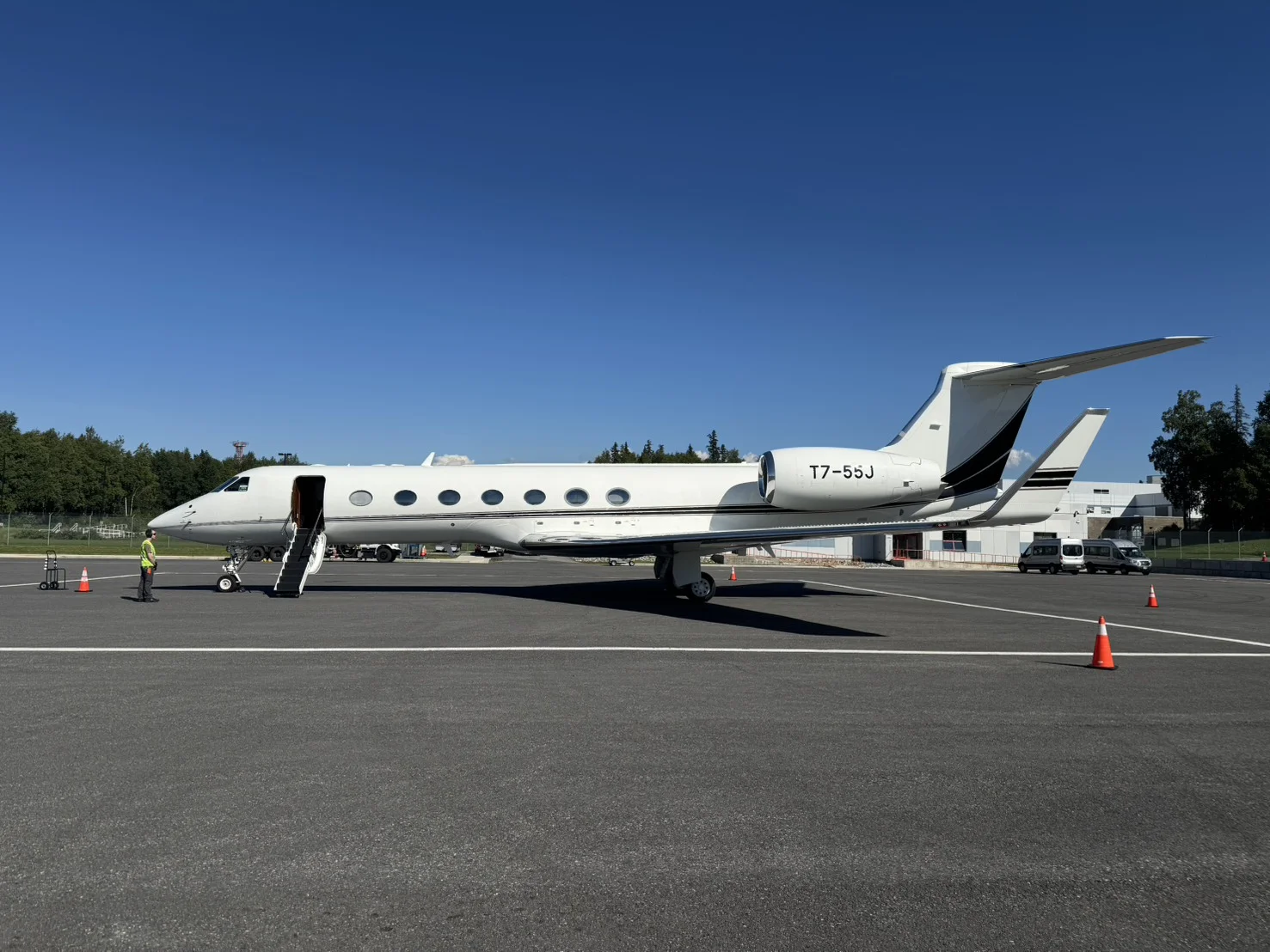 Gulfstream G550