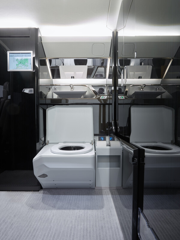 Interior view 5